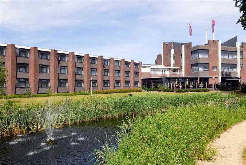 Mercure West 4*