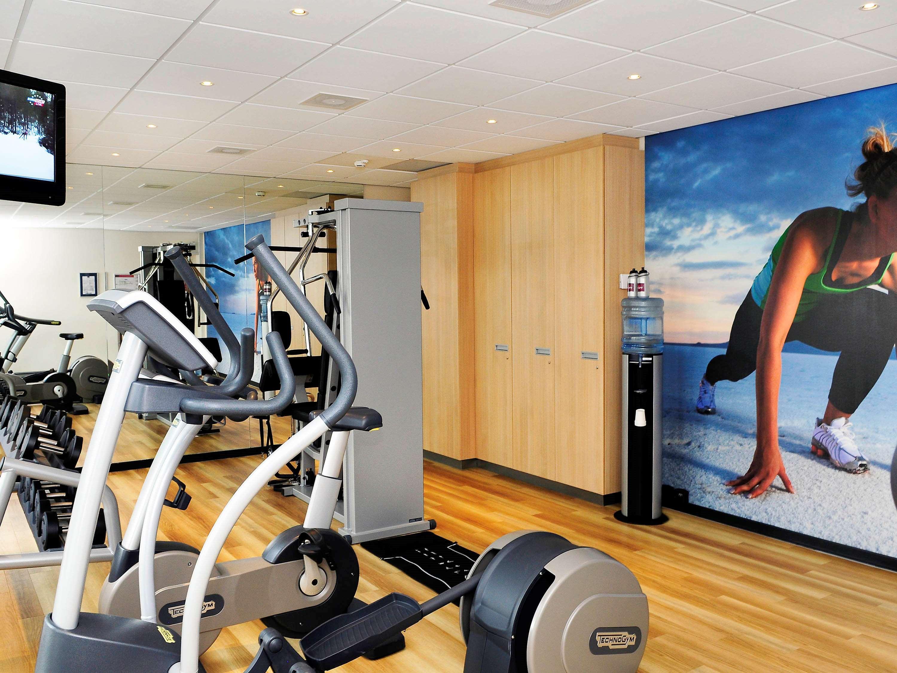 Mercure West Hotel 4*