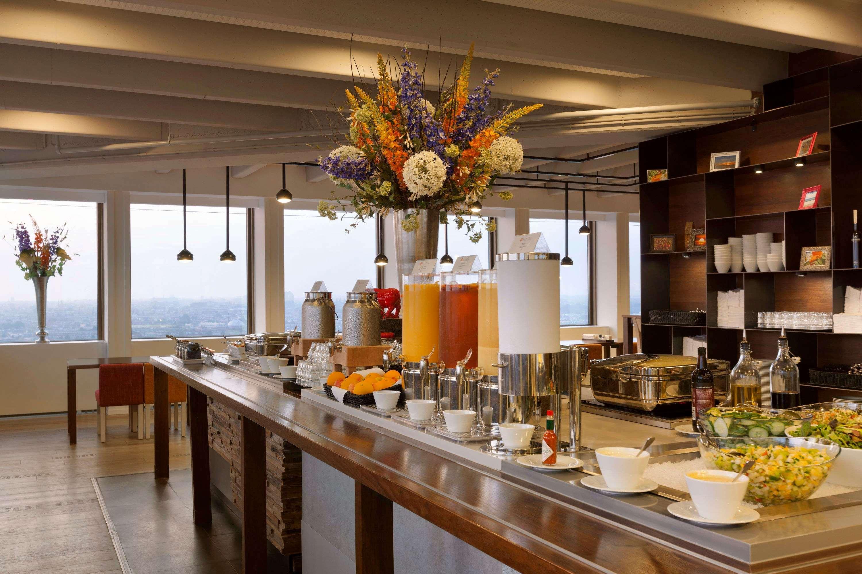 Hotel Leonardo Rembrandtpark 4*