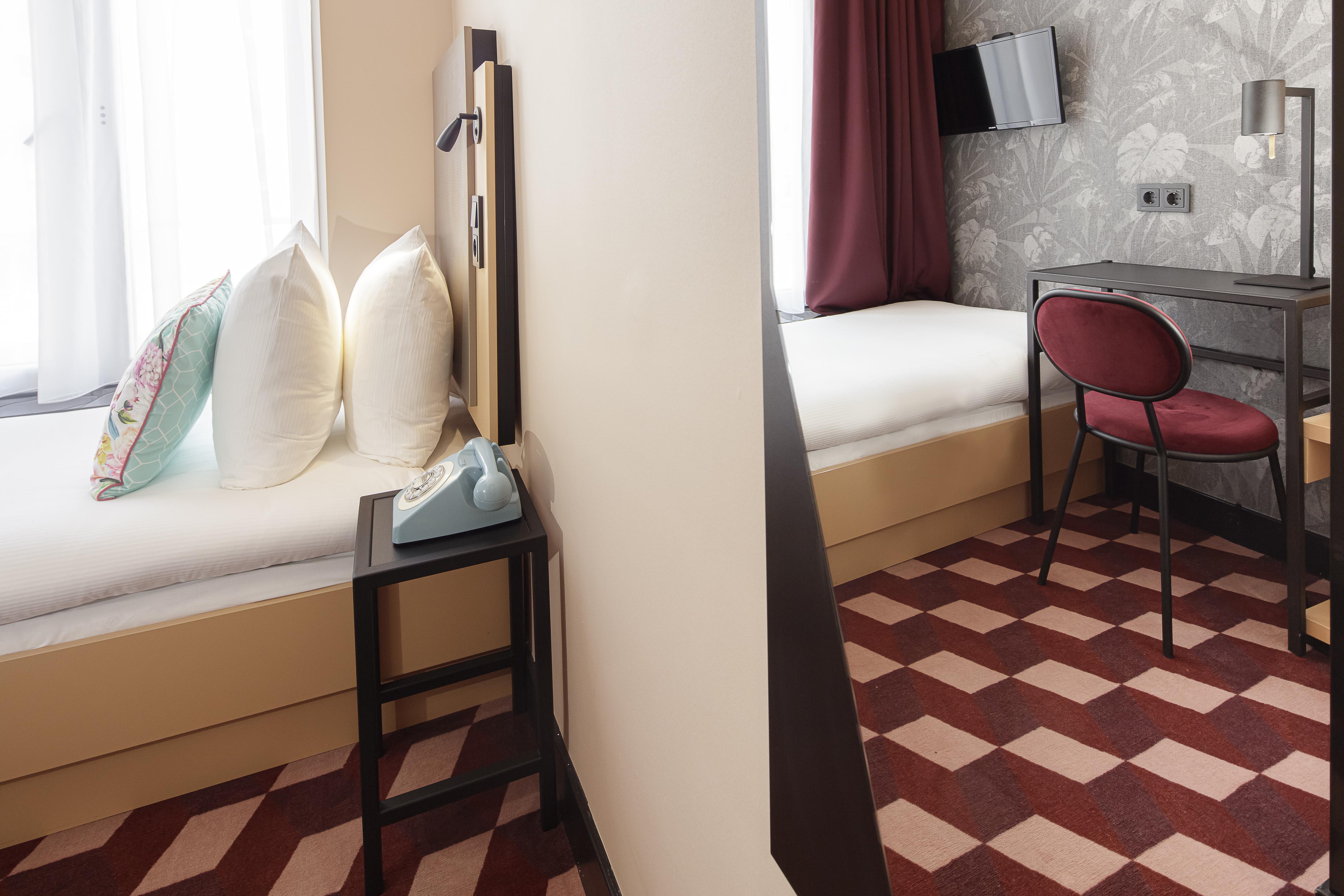 De Paris 3*