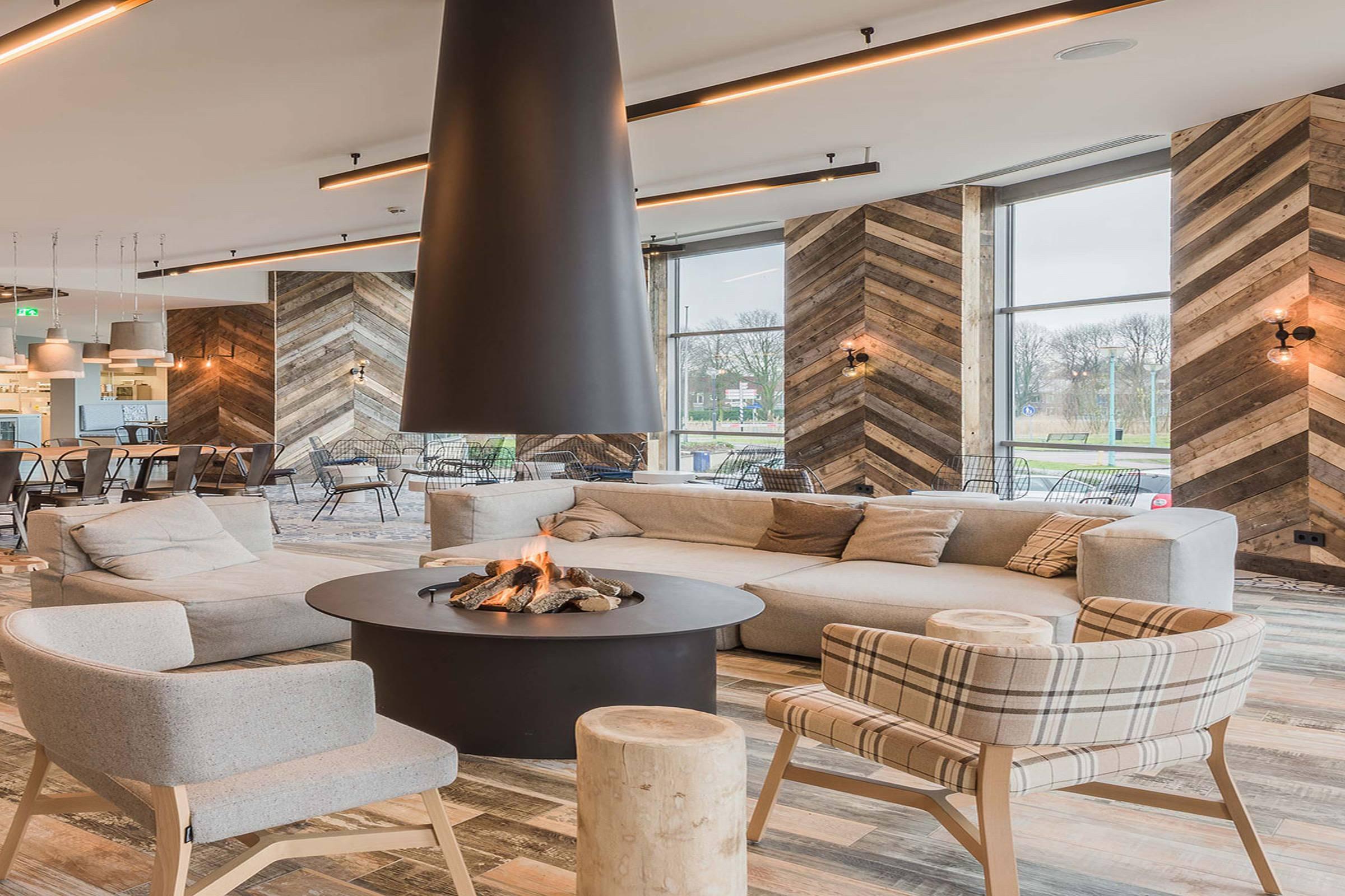 Urban 4*