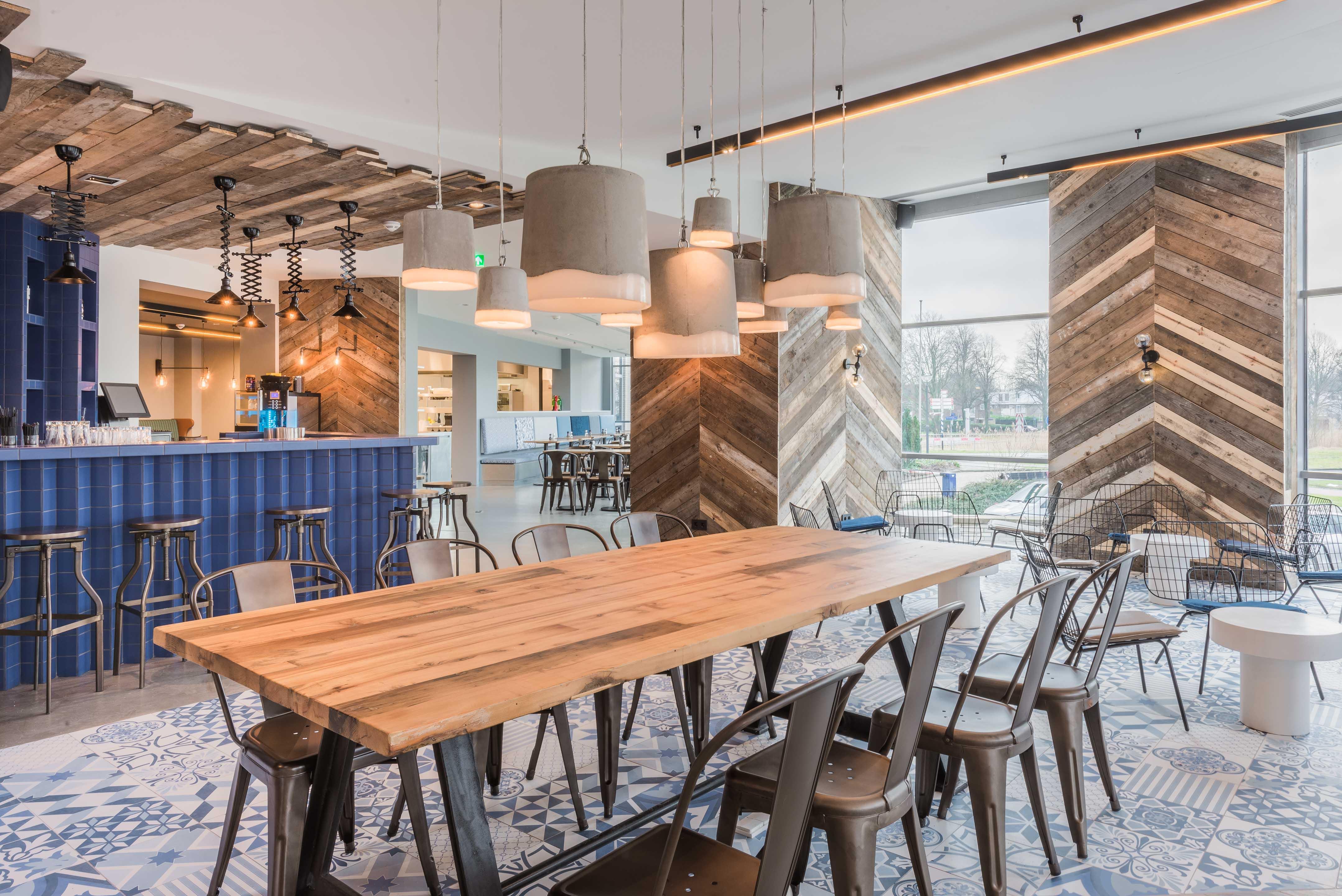 Hotel Urban 4*