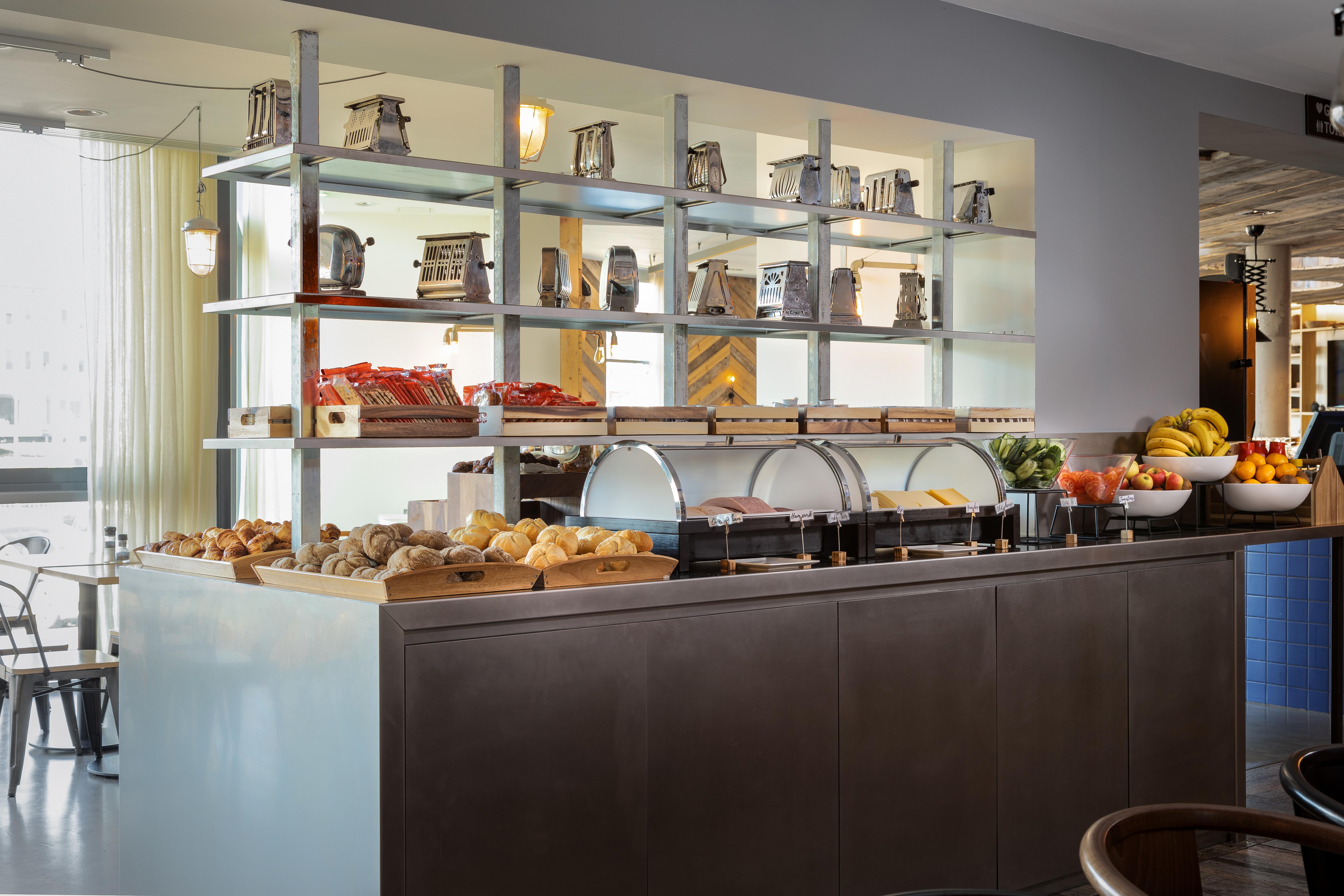 Hotel Urban 4*