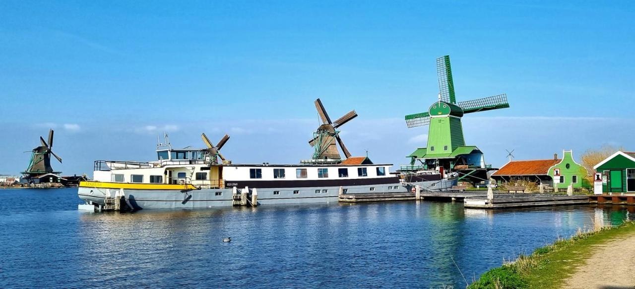 Unique Hotelboat Lena Maria Botel