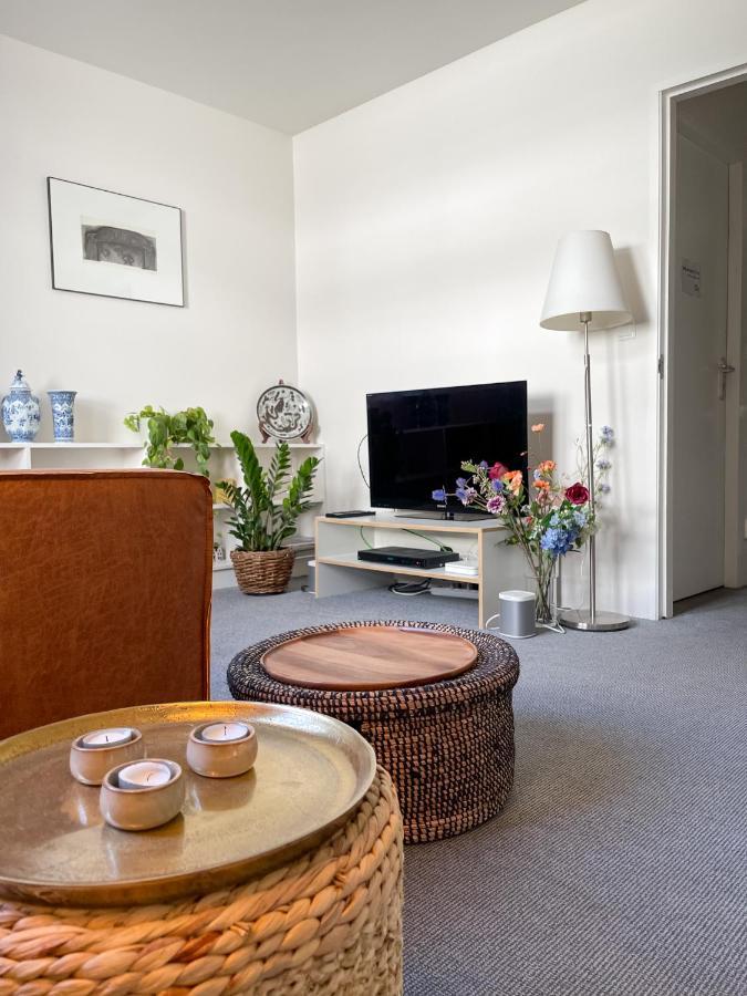 Apartment Here's Lucy *