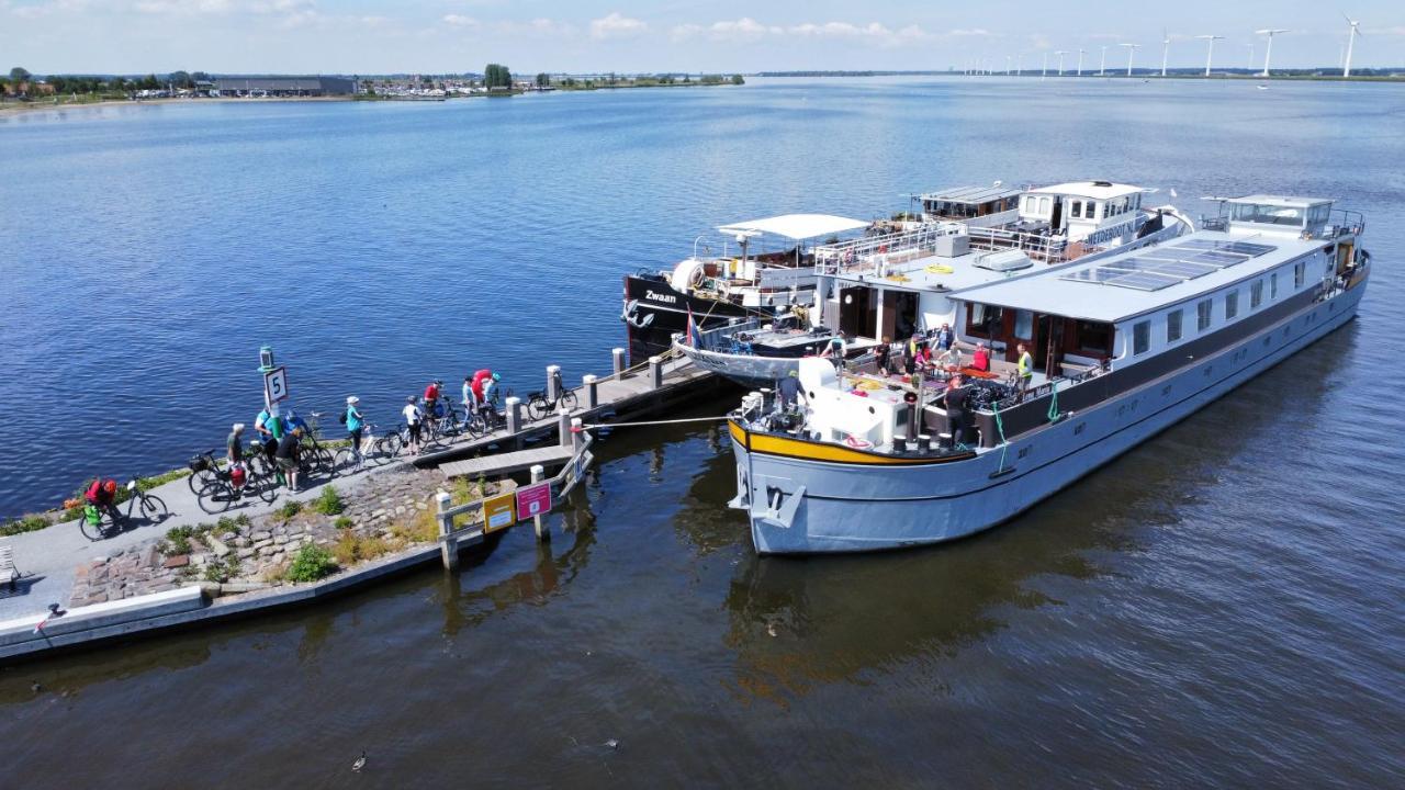 Unique Hotelboat Lena Maria * Amsterdam