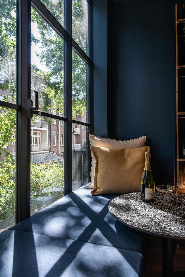 Luxurious In Vondelpark/museum District Bed & Breakfast 2*