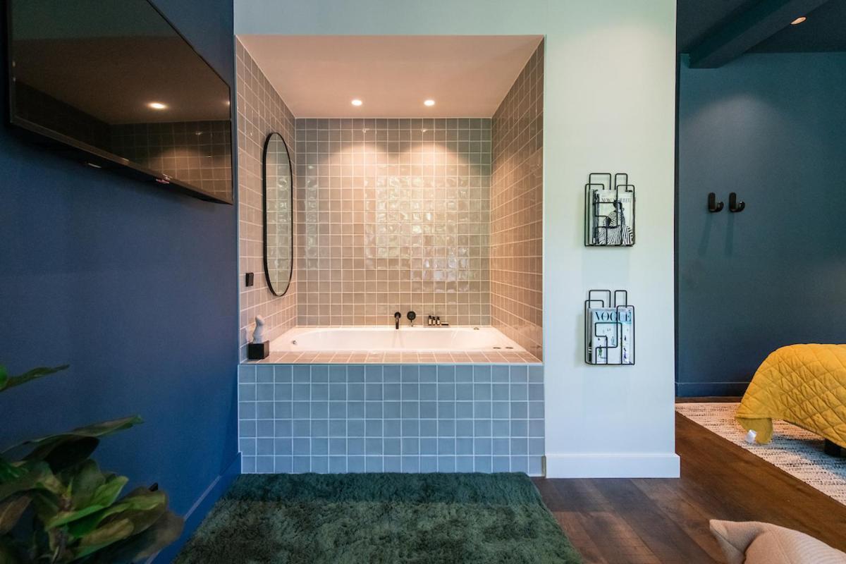 Bed & Breakfast Luxurious In Vondelpark/museum District Amsterdam