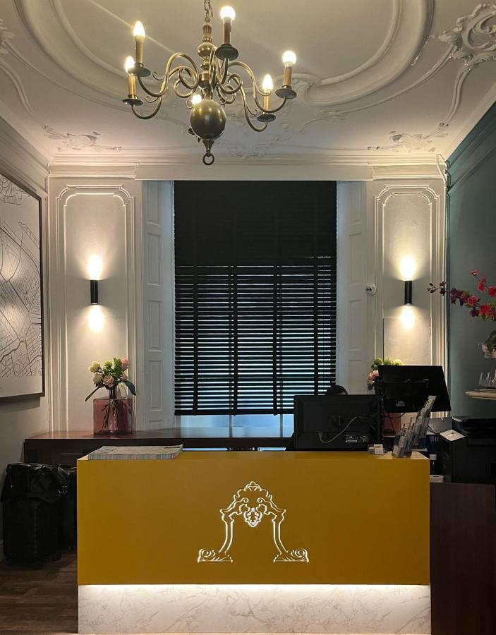 Facade Hotel 2*
