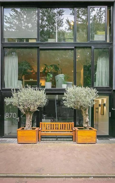 Luxurious Studio Only 15 Minutes From Center Bed & Breakfast