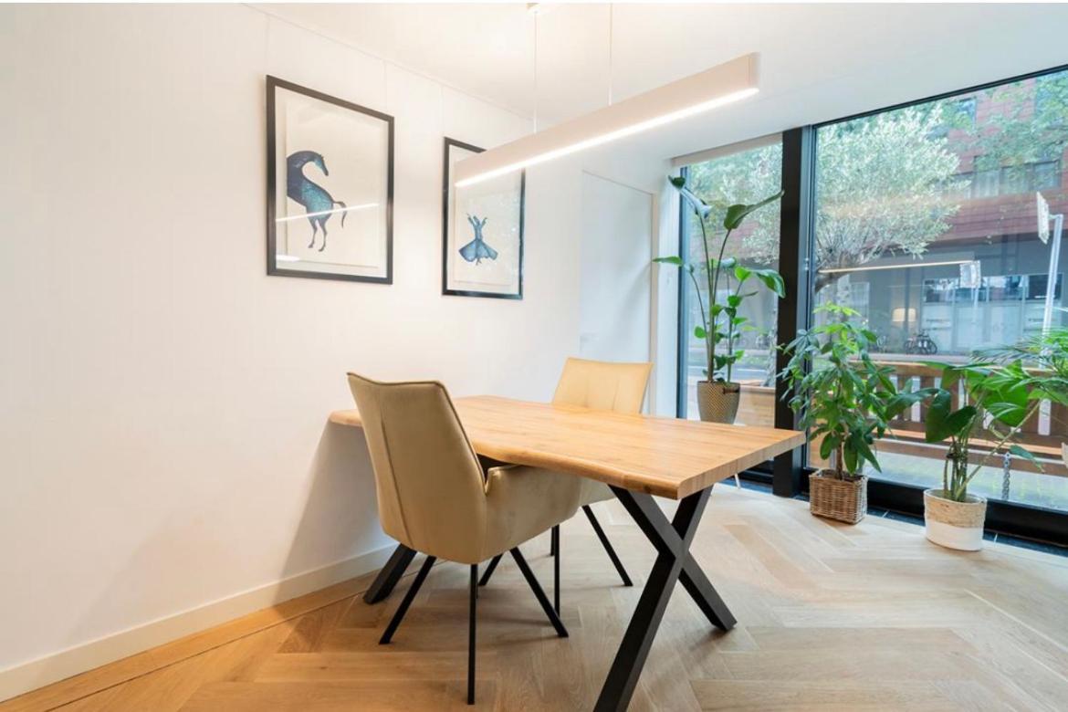 Bed & Breakfast Luxurious Studio Only 15 Minutes From Center *