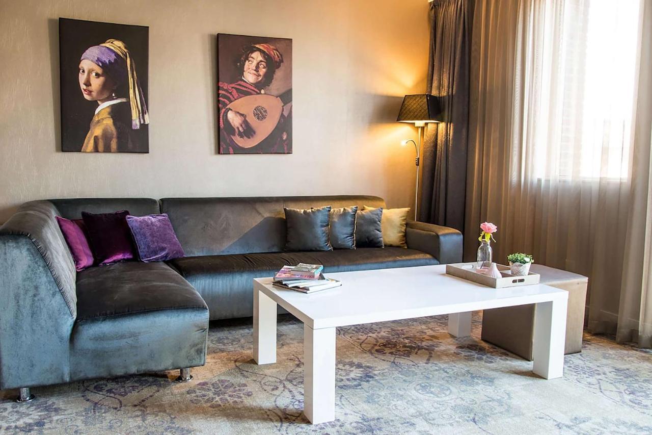 Luxury - Member Of Warwick Hotel