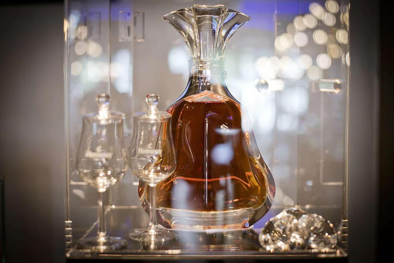 Luxury - Member Of Warwick Hotel Amsterdam