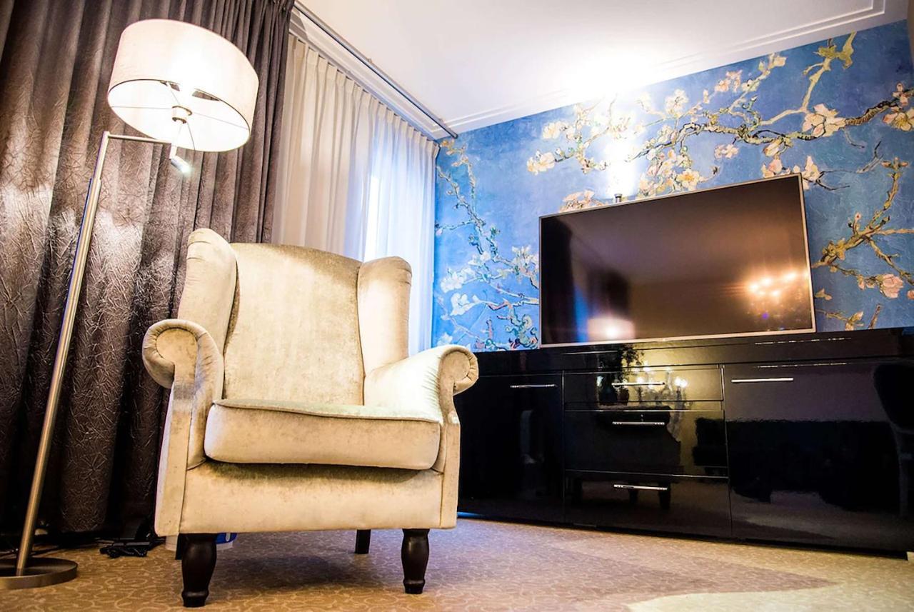 Hotel Luxury - Member Of Warwick 5*