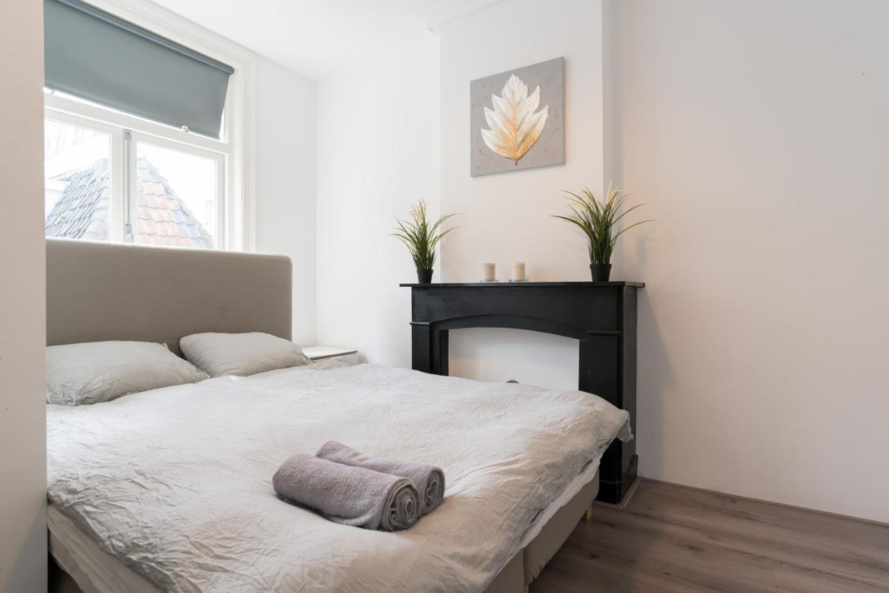 Beautiful House Next To Dam Square! Homestay Amsterdam
