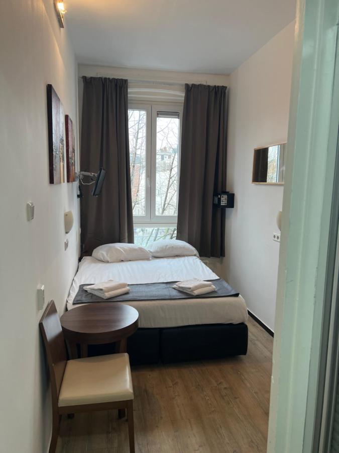 Hotel Budget Max