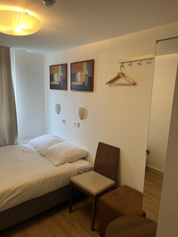 Budget Max 2* Amsterdam