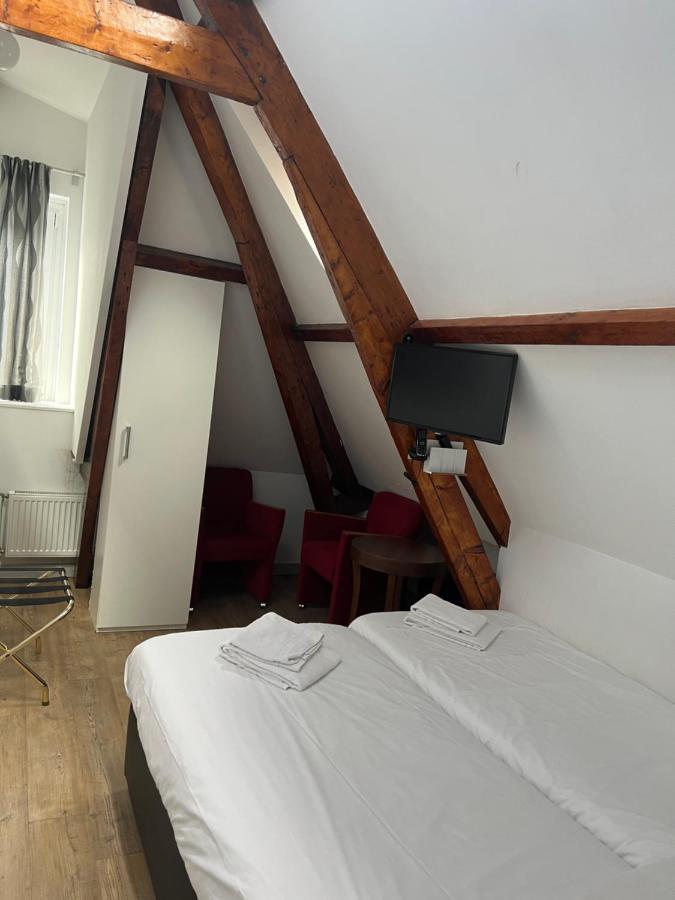 Budget Max 2* Amsterdam