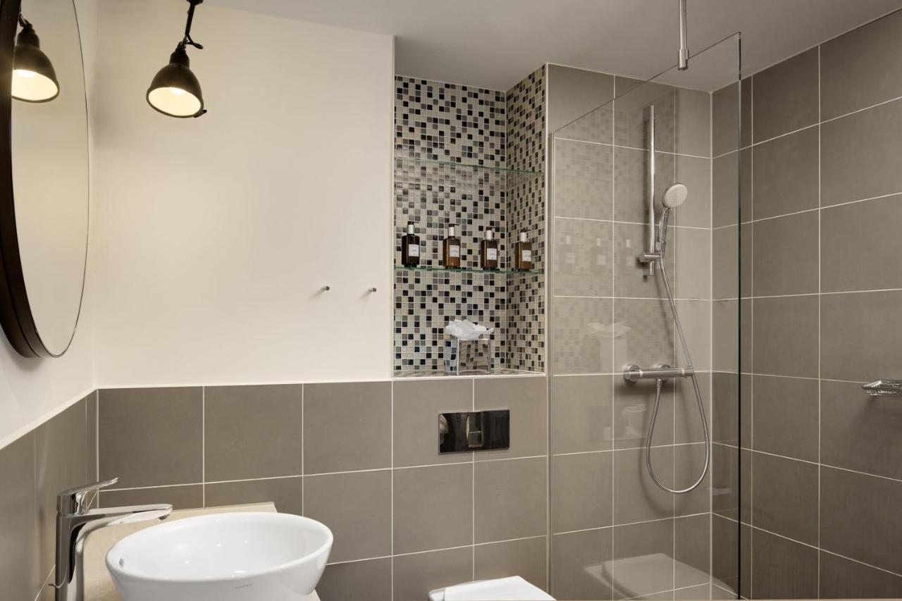 Hotel By Marriott Houthavens