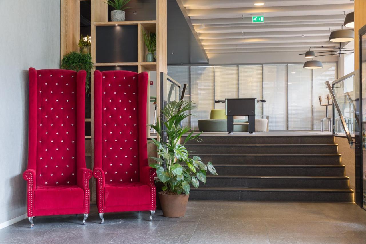Hotel Leonardo Rembrandtpark 4*