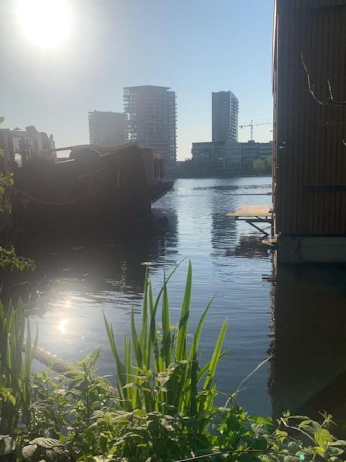 Beautiful Amstel Houseboat *
