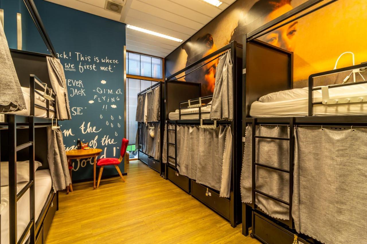 Hostel Hostelle - Women Only