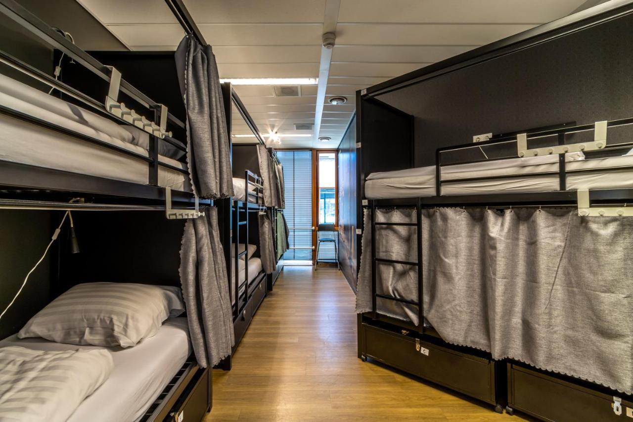 Hostelle - Women Only Hostel