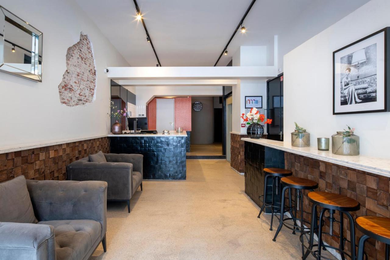 Ph De Entree Hotel