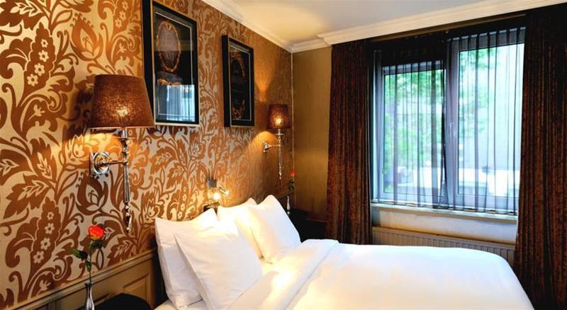 Sint Nicolaas Hotel 3*