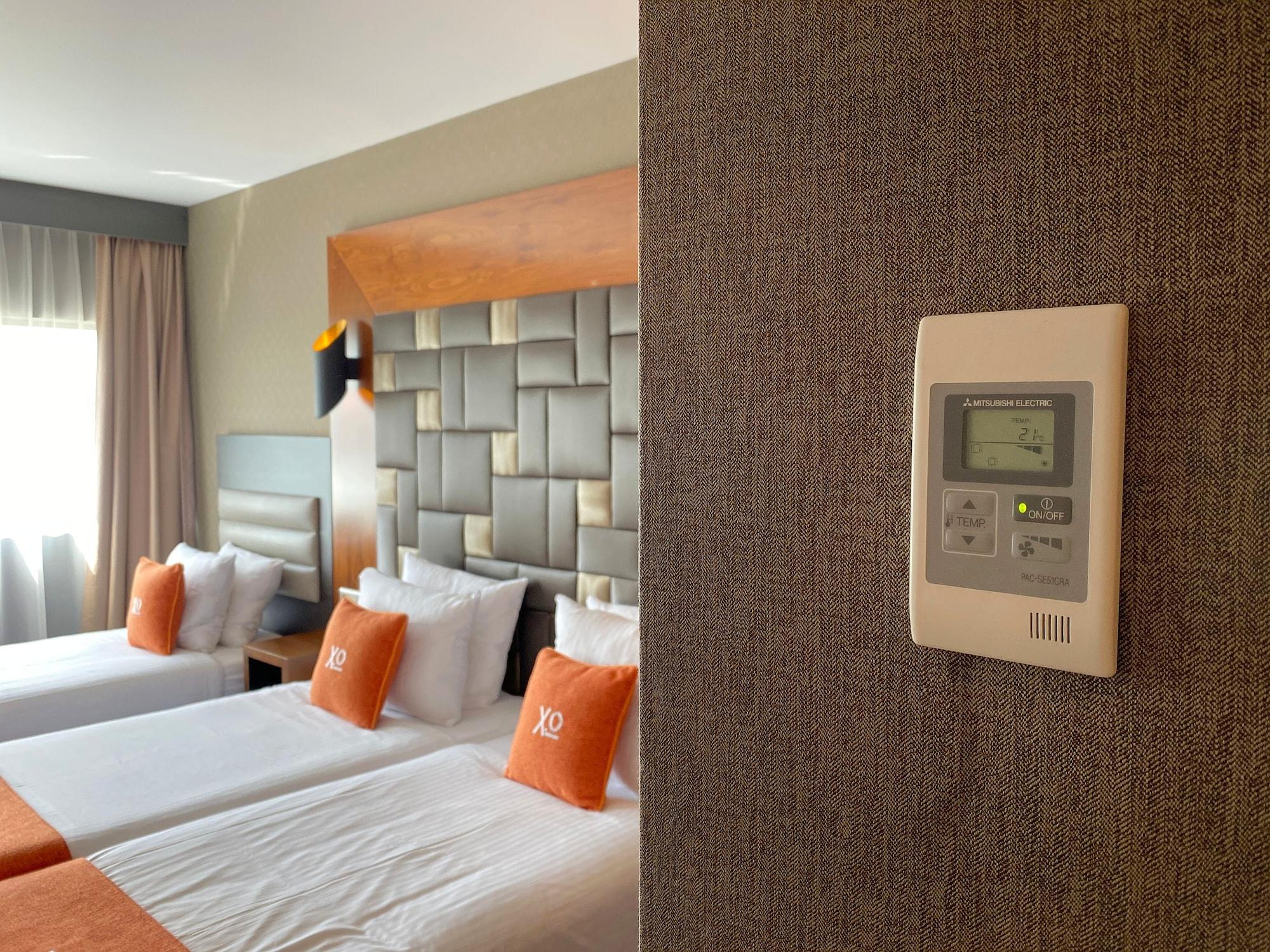 Hotel Xo Park West 4*