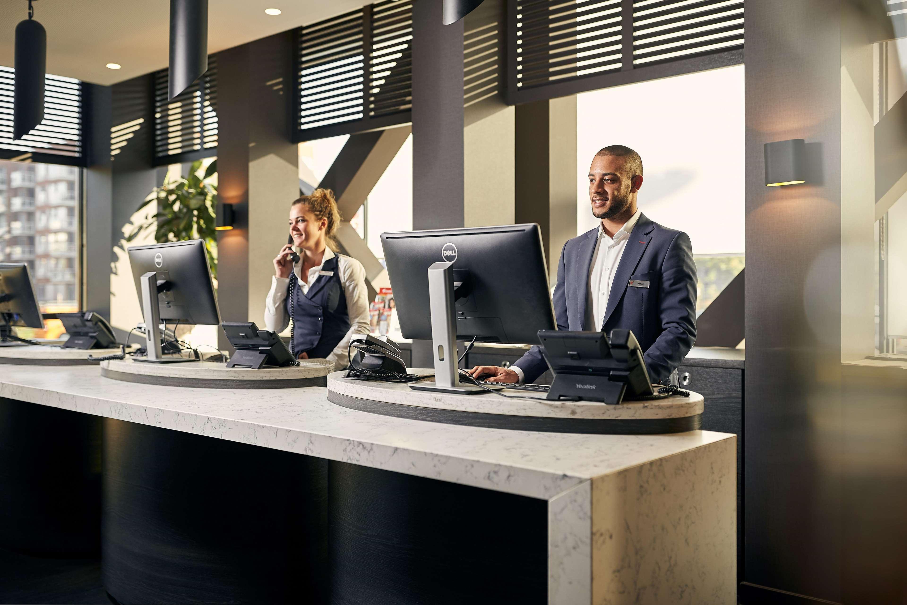 Corendon New-west, A Tribute Portfolio Amsterdam