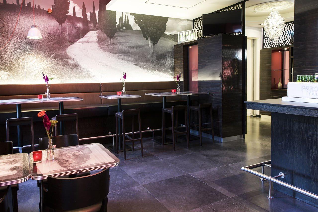 The Manor 4* Amsterdam