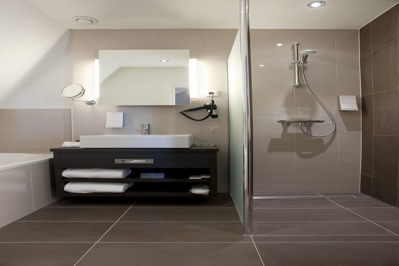 The Manor 4* Amsterdam