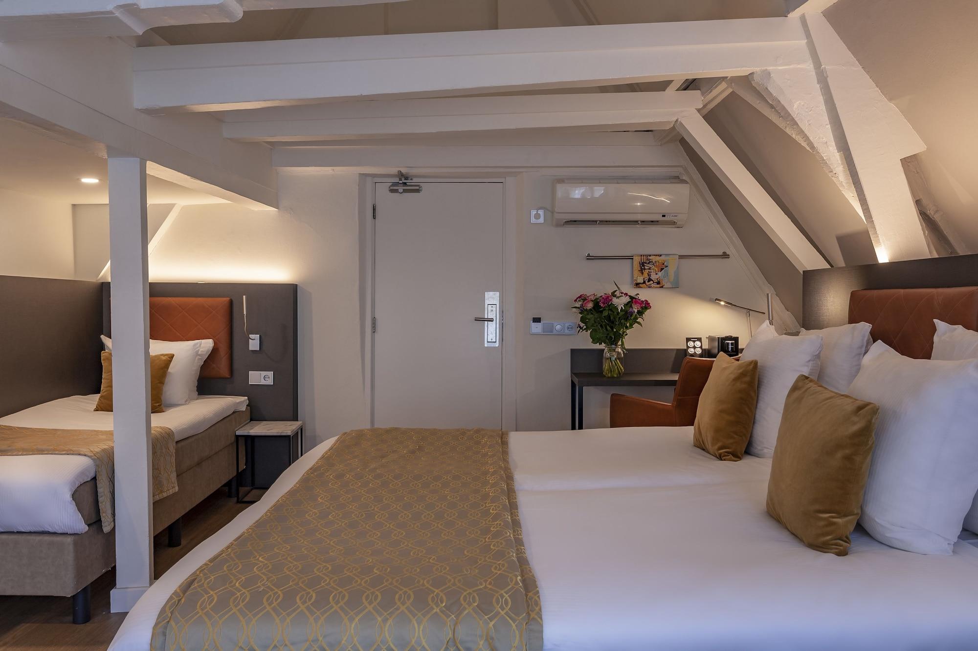 Avenue Hotel 3*