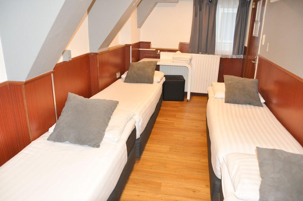 Travel Hotel Amsterdam