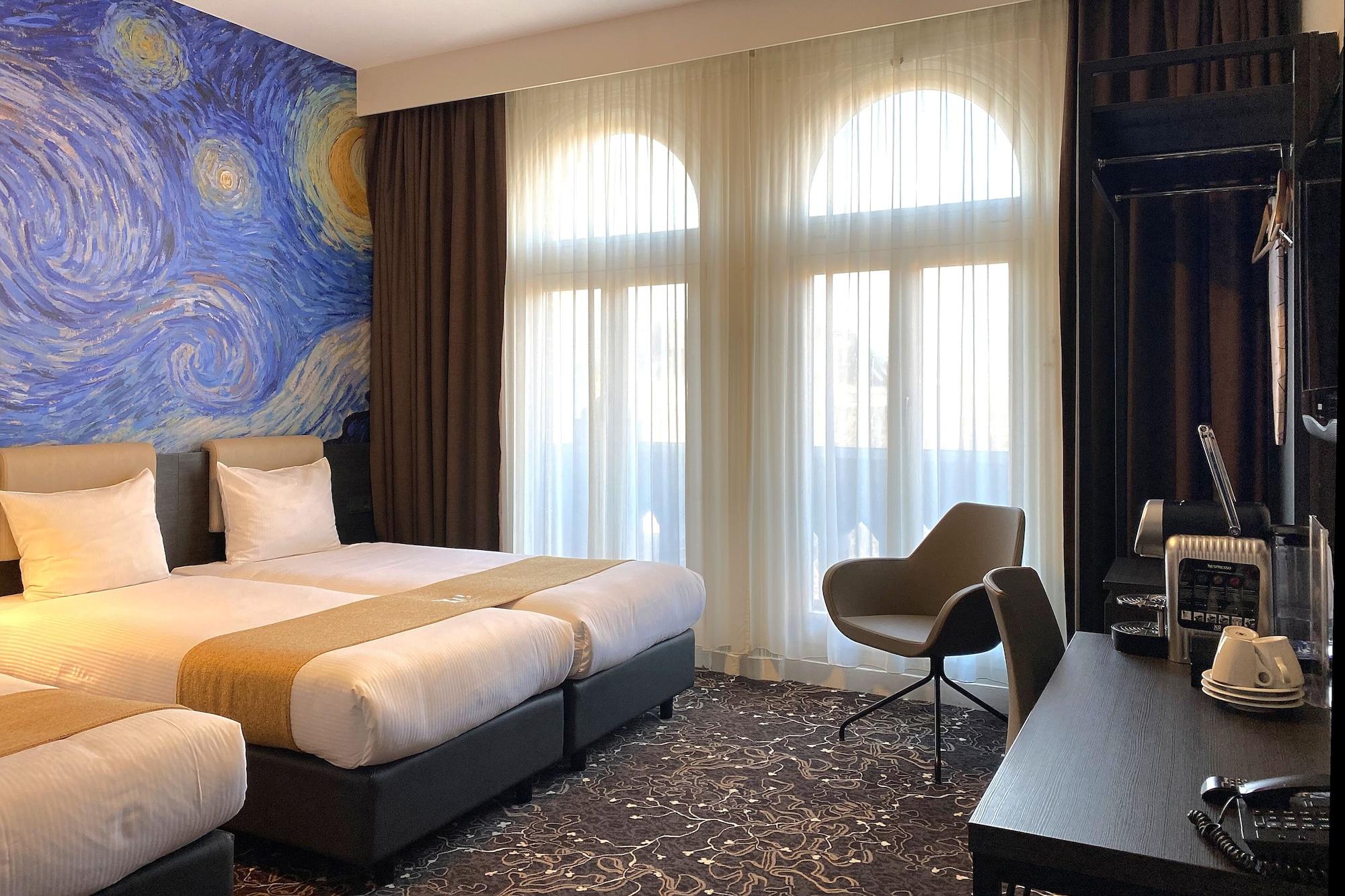 Gogh Hotel