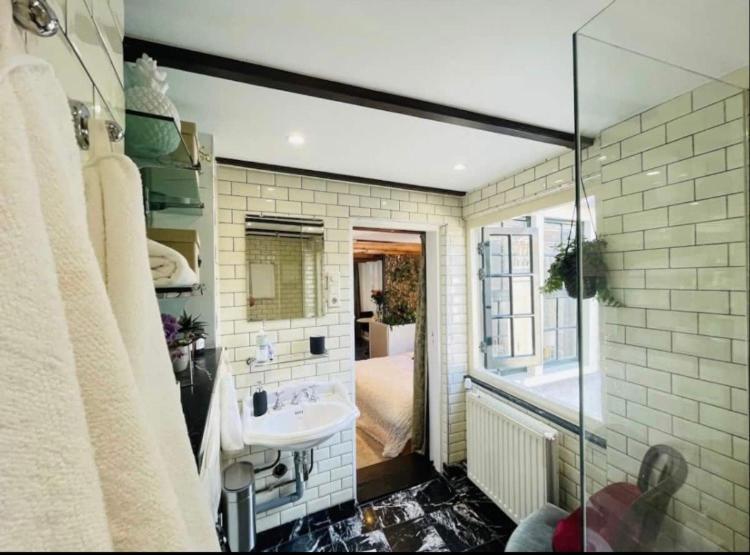 The Enlightened House Luxury *