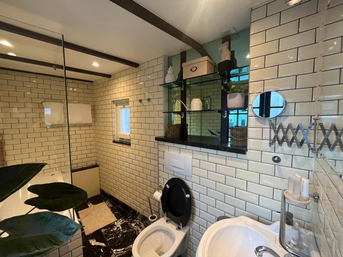 The Enlightened House Luxury