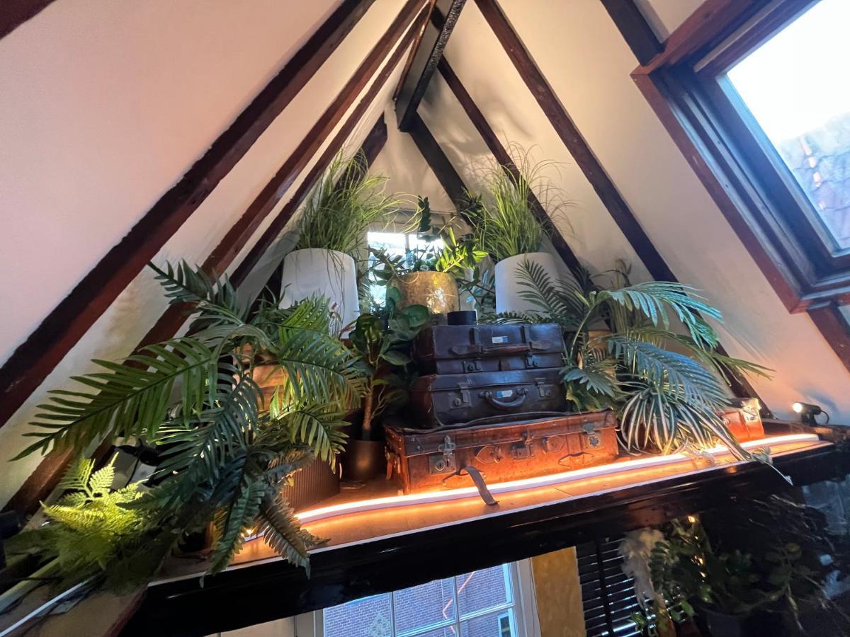 The Enlightened House Luxury Hotel *
