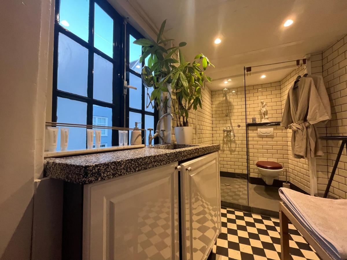 The Enlightened House Luxury Hotel Amsterdam