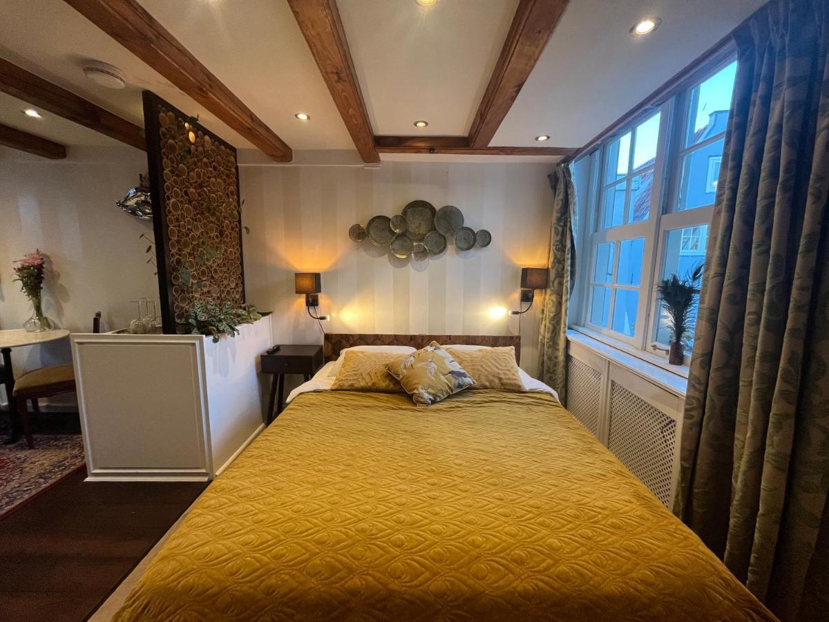 The Enlightened House Luxury * Amsterdam