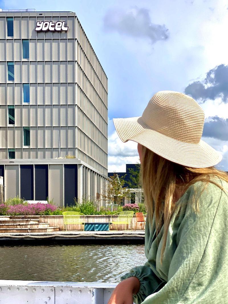 Yotel Hotel
