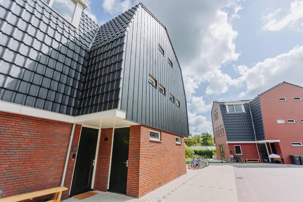 Villa Brand New Luxurious 6 Bedroom In