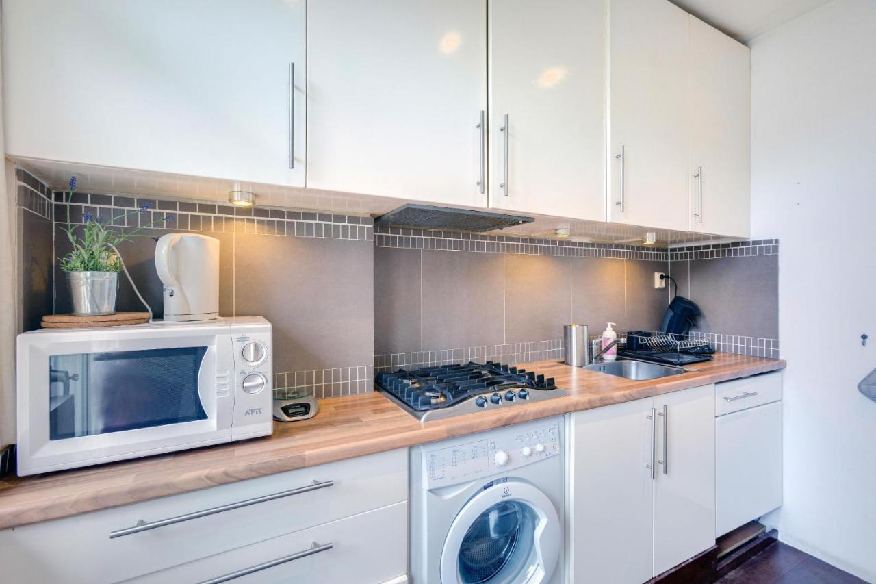 Apartment 50m2 Rembrandt Vondel