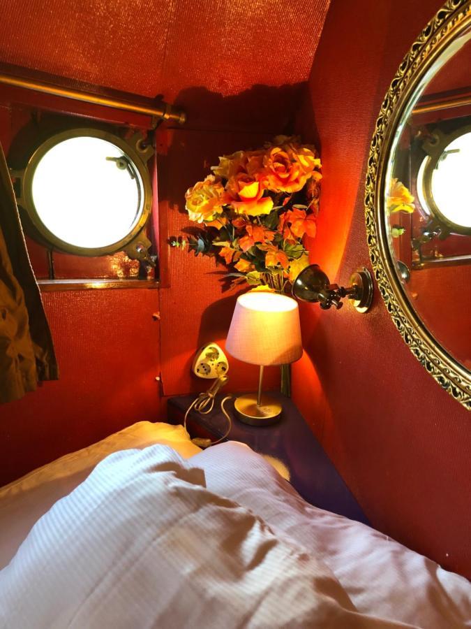 Hotel Hotelboot Zwaan *