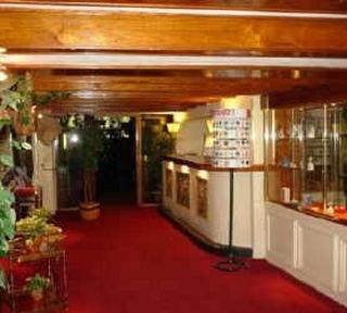 Rembrandtplein Hotel *