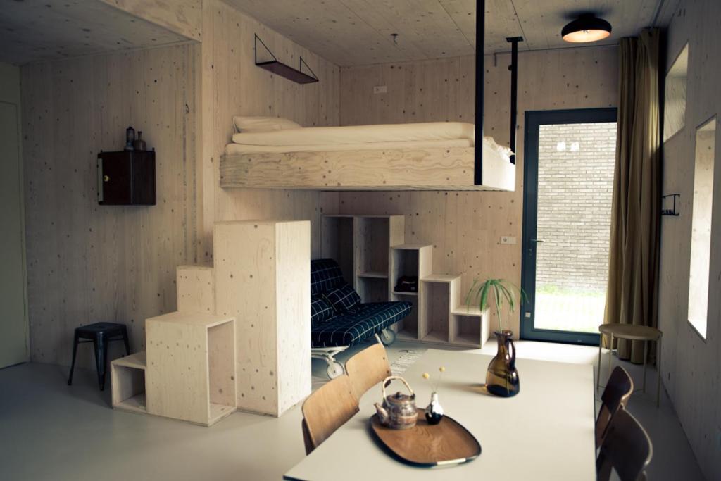 Private Eco Wooden Studio With Bath And Bikes And Garden Gasthof *