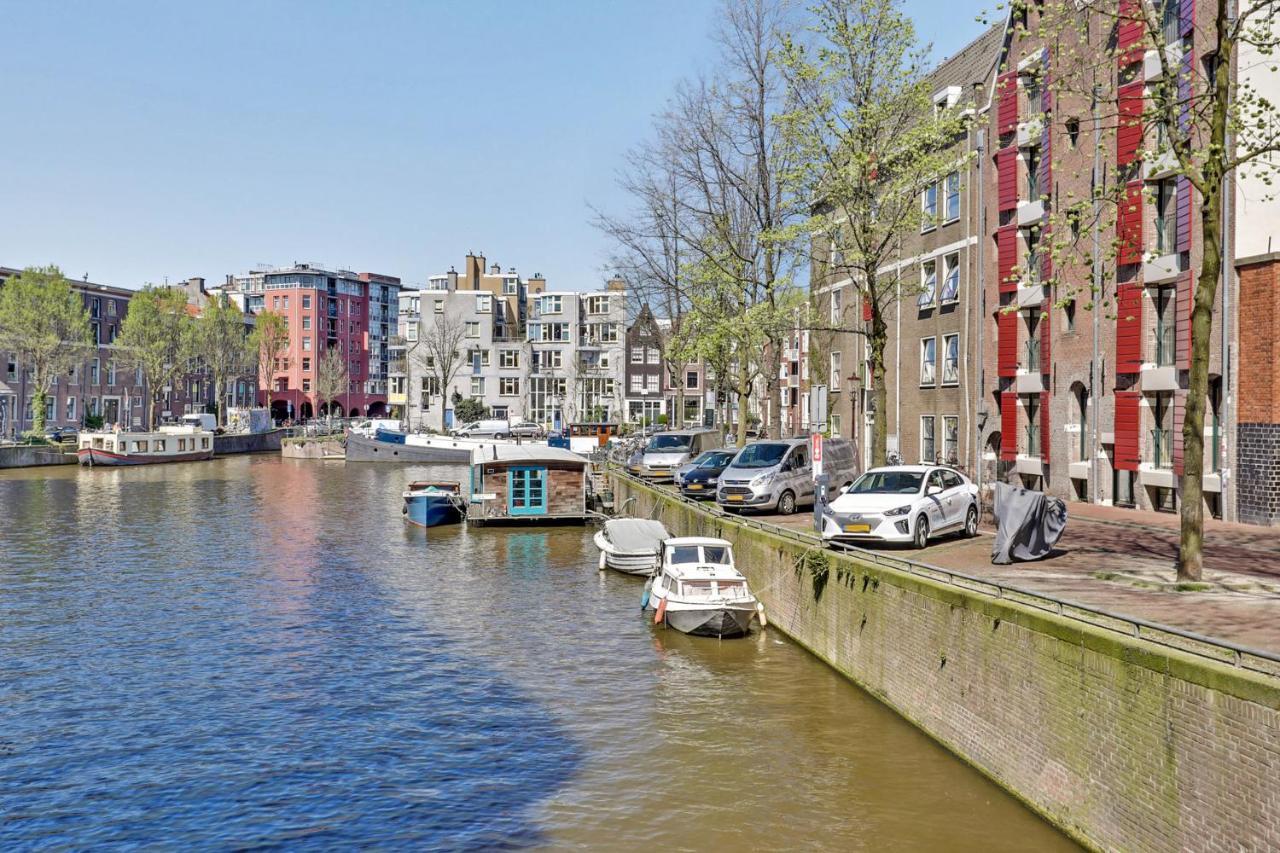 Gasthuis City-centre, Canal-house, Luxurious , Stylish Bedroom, Ensuite Bathroom