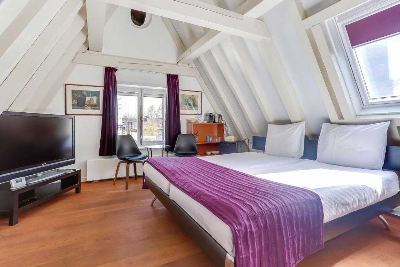 City-centre, Canal-house, Luxurious , Stylish Bedroom, Ensuite Bathroom Gasthuis