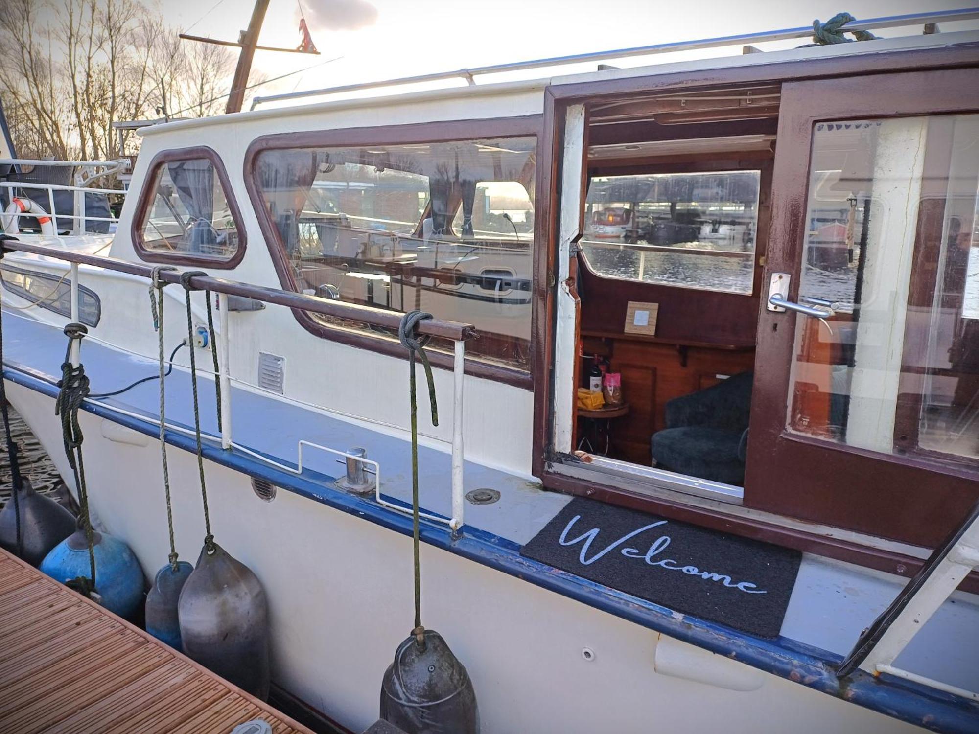 Motorjacht Flint Amsterdam